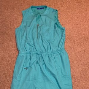 Sleeveless dress